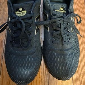 New Balance Arishi Fresh Foam size 7.5